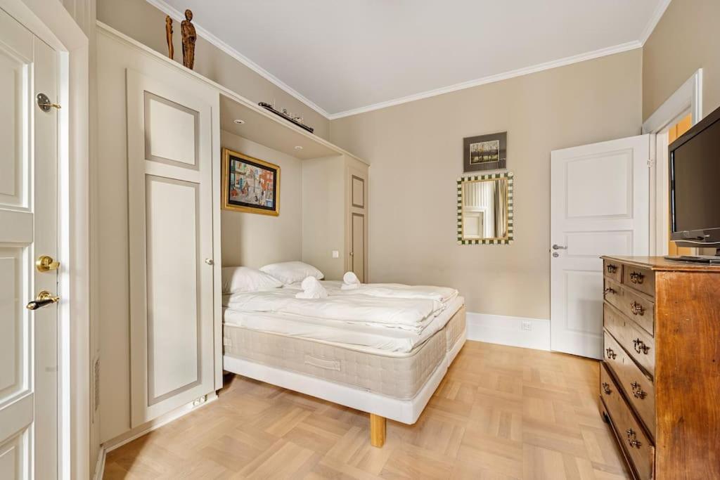 Dinbnb I 550m To Vigelands Park I 140sqm I Massage Bathtub Leilighet